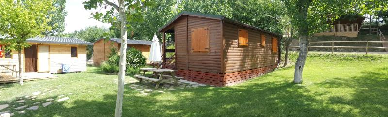 Two-Bedroom Bungalow image 2