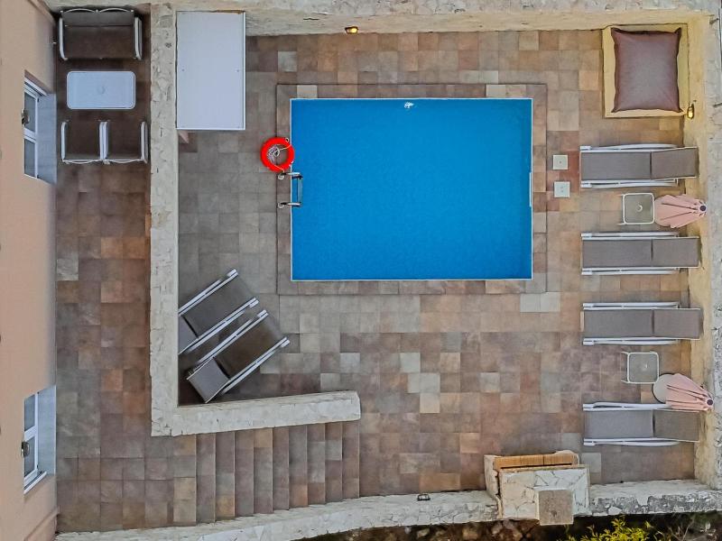 Heather Villa With Sea View image 4
