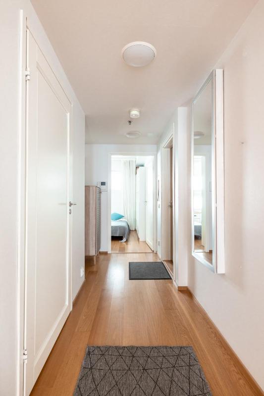 2ndhomes Modern & Cozy 2BR Apartment in City Center - image 12