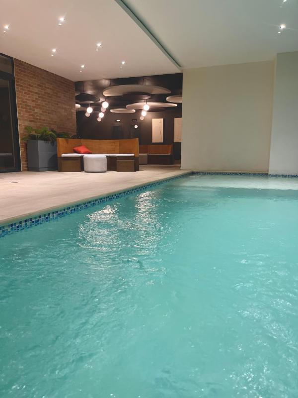 Comfortable apartmento en el centro de la ciudad con piscina y gym - image 6
