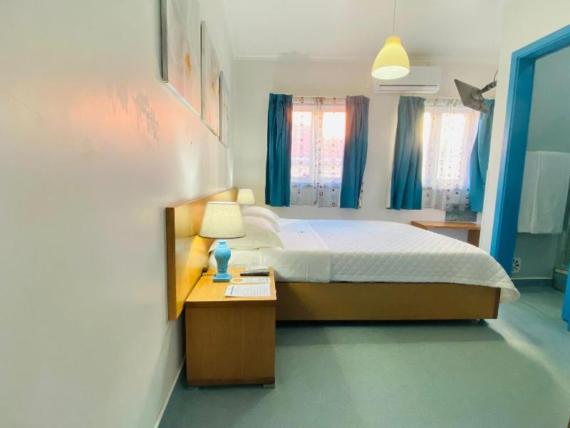WEAA Hotel - image 31