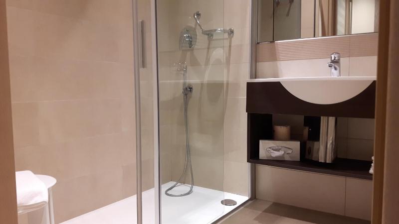 Triple Room image 4