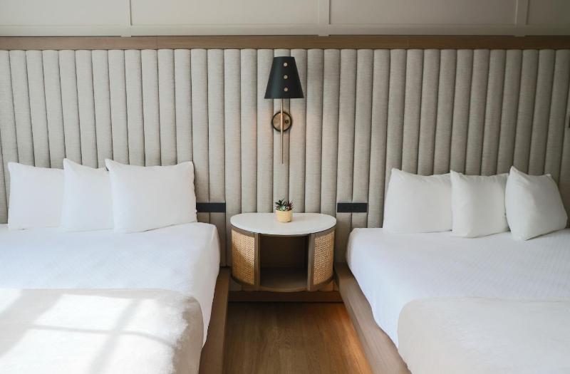 Superior Room with 2 Queen Beds image 2
