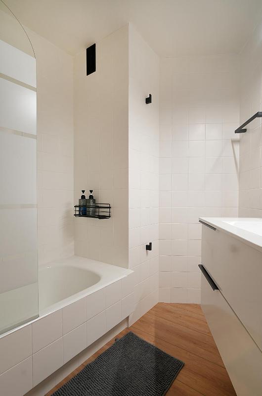 Precioso apartamento en el centro de Sanxenxo - image 4