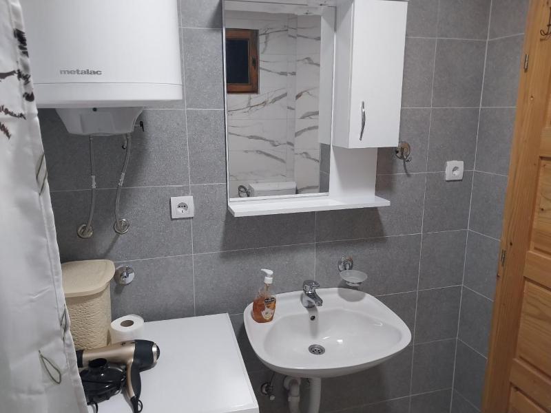 Three-Bedroom Villa image 4