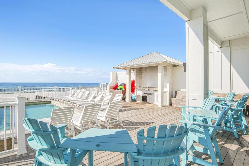 Seaside East 12 Bdrm 115 Bath Private Pools Sleeps 36 - image 24
