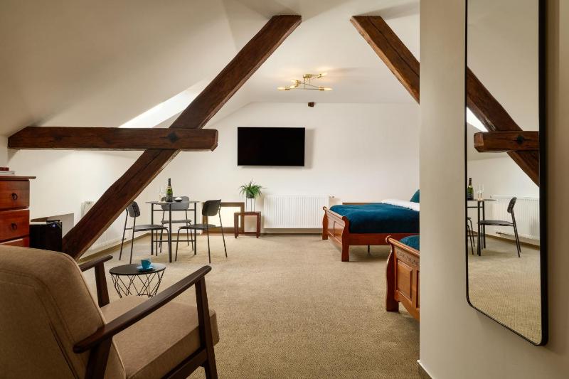 Triple Room image 4