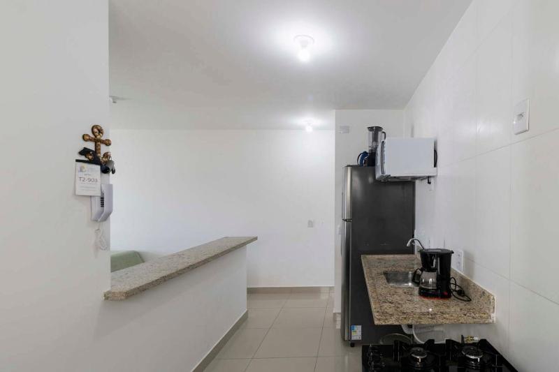 Apto com lazer completo a 500m da Praia da Enseada - image 16