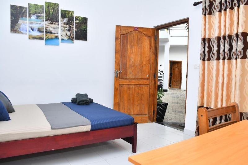 Lailaguest - image 40