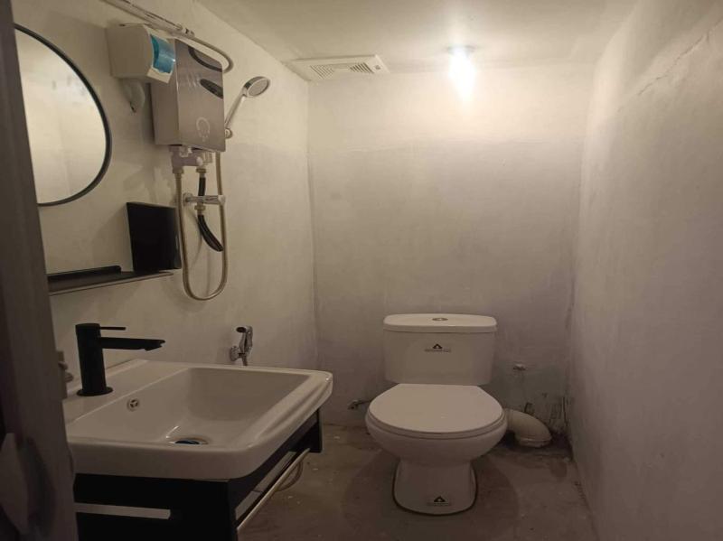 Hotel O J Stay Guesthouse - image 10