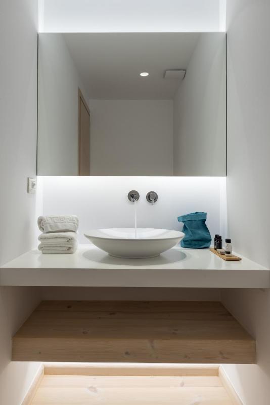 Executive Suite image 2