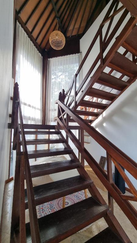 2 Minutes Walk to the Beach 3BR Retreat Villa - image 17