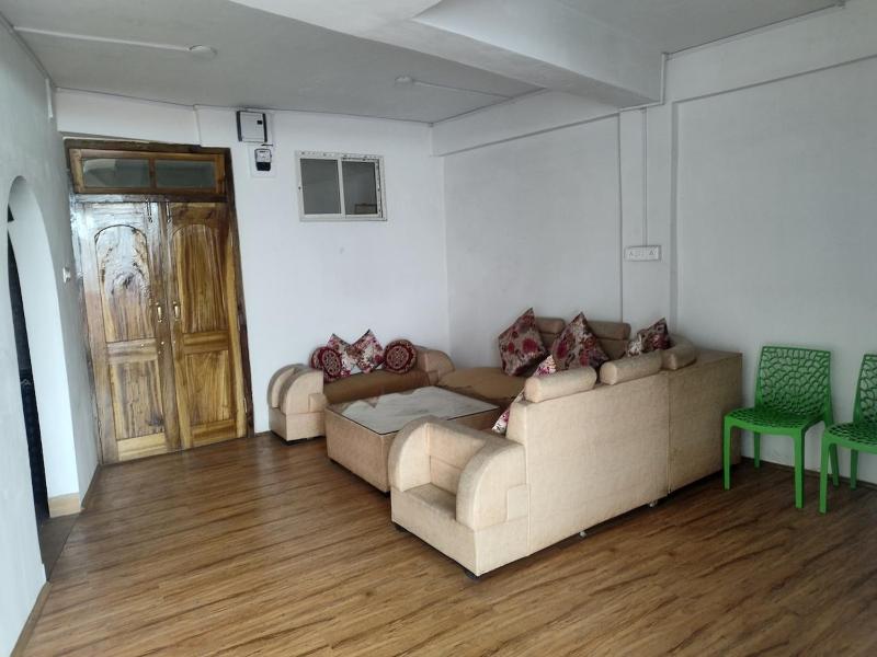 Mig's Suite - image 14