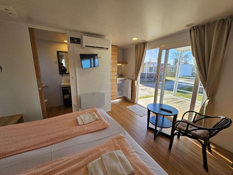 Standard Bungalow image 1