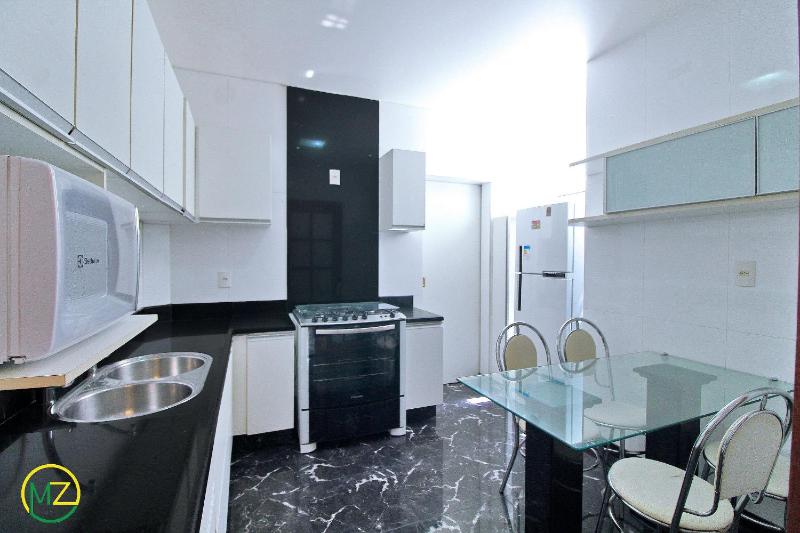 NIce 3 bedrooms apartment w/ 2 suites for 8 people - image 5