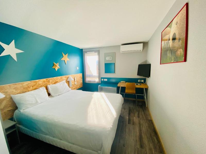 Double Room image 1