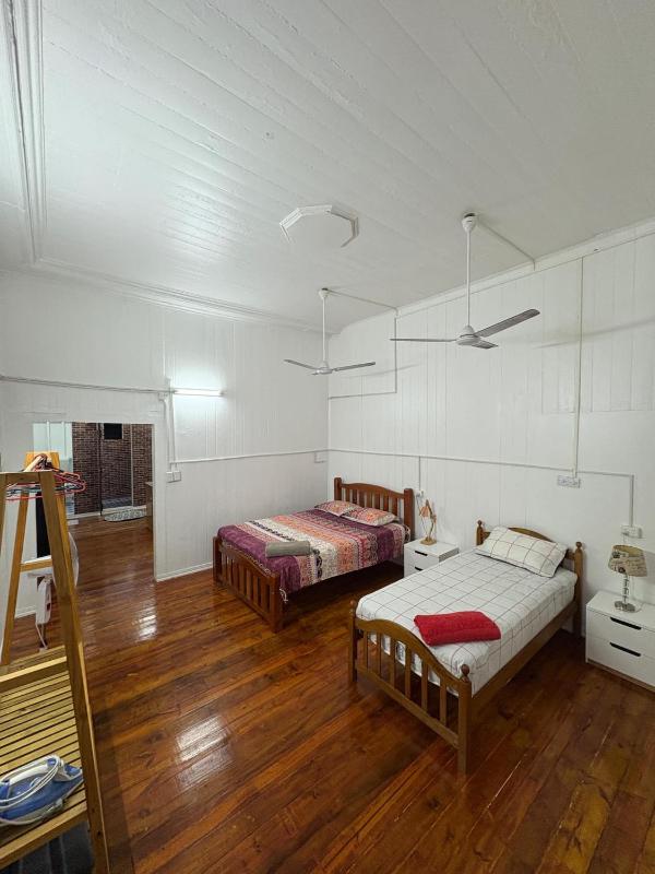 Berry Cottage - image 10