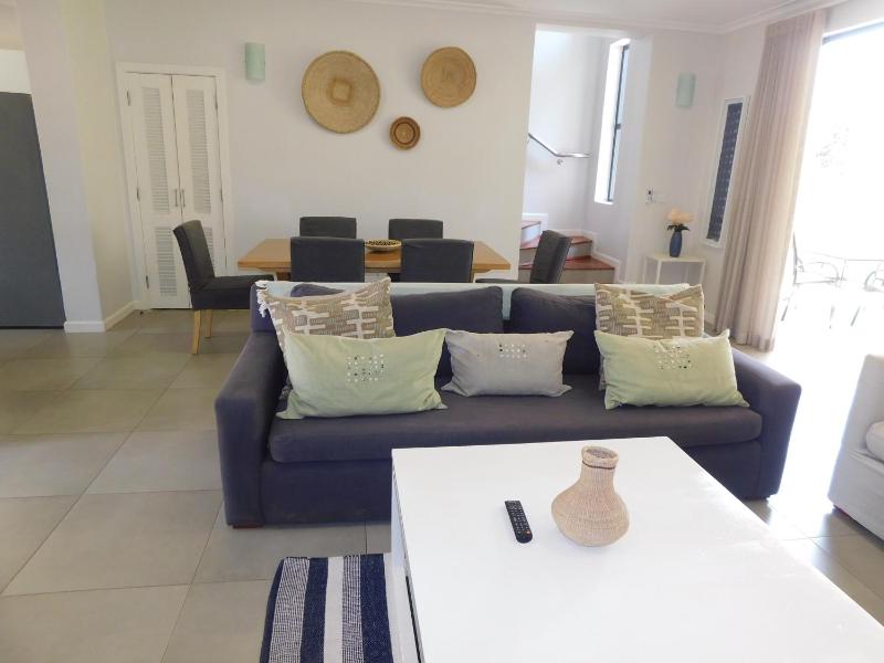 The Contours By Prestige Homestays - image 15
