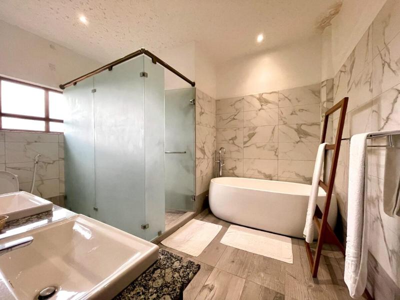 Kwetu Luxury Villa - image 2