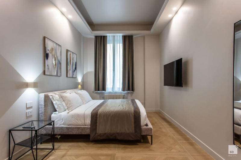 Cavour Suite Apartments - image 6