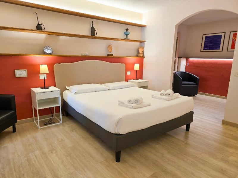 Superior One-Bedroom Apartment image 1