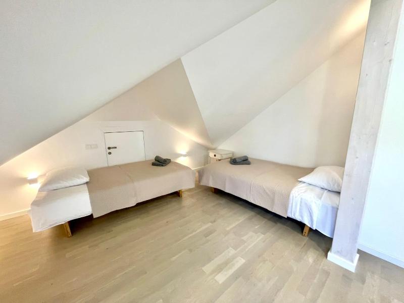 Luxury Central Apartment Easy Kaunas - image 11