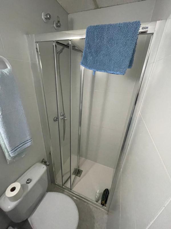 Double or Twin Room image 3
