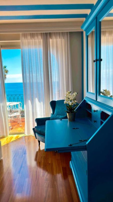Premium Double Room with Balcony and Sea View - Top Floor image 3
