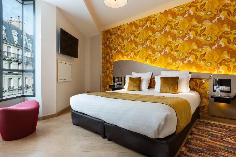 Superior Double or Twin Room image 3