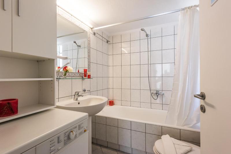 Geana Apartments - image 44