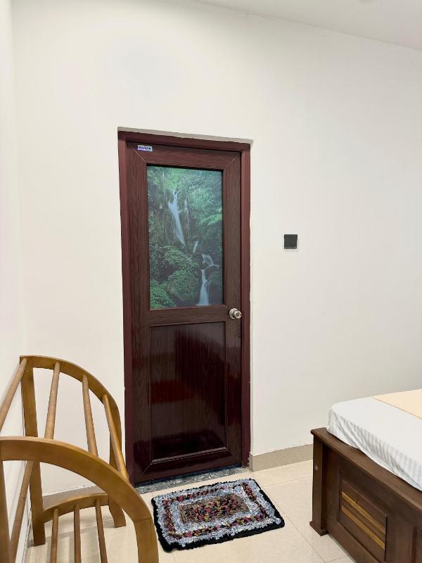 Tobby Home Stay - image 13