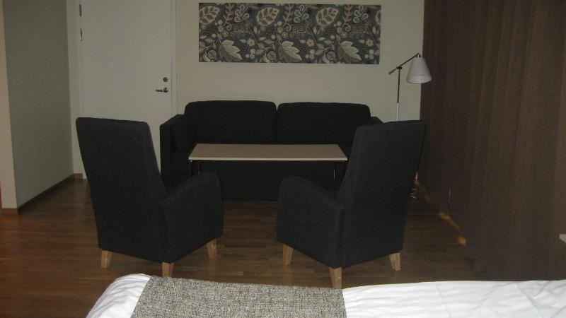 Family Room image 4