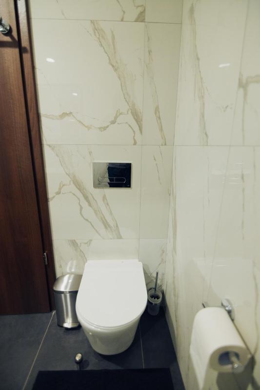 Essence 1 BDRM Luxury Apt - image 10