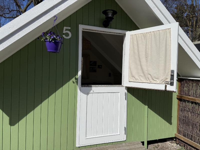 Basic Bungalow Shared bathroom no bed lined image 3