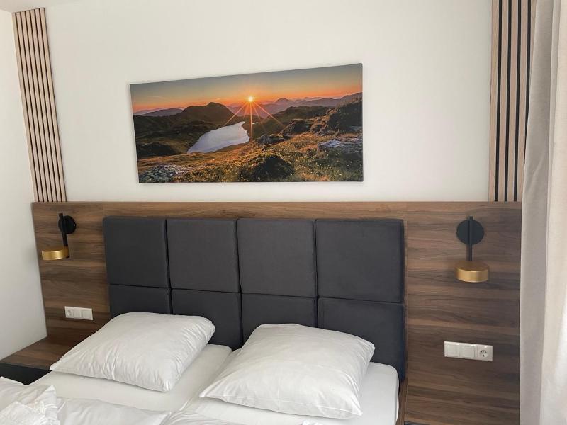 Deluxe Room image 4