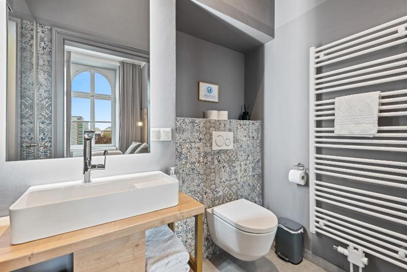KH Opera Apartments - image 7