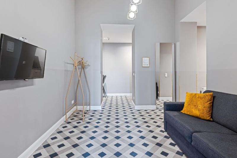 KH Opera Apartments - image 6