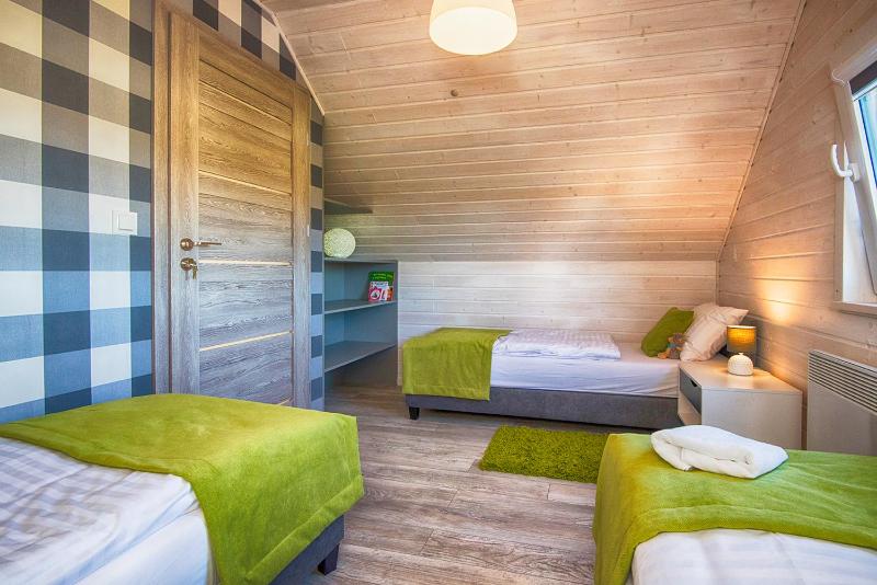 FLAUTA Całoroczne domki z prywatną balią sauną i jacuzzi - image 6