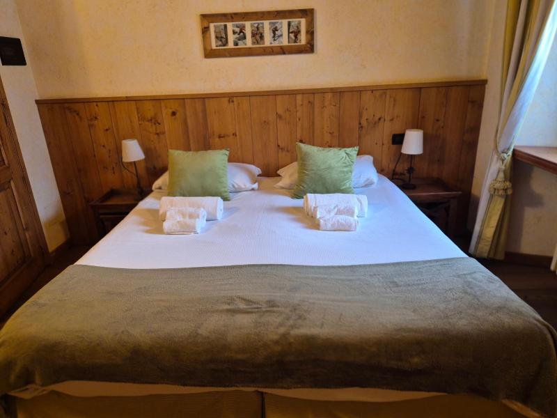 Double Room image 4