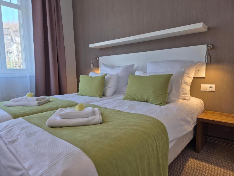 Triple Room image 4