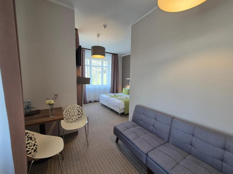 Triple Room image 3