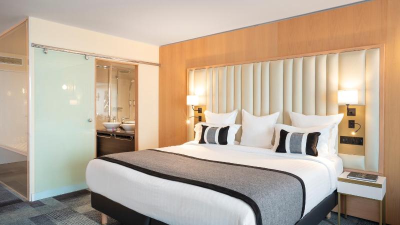 Business Suite image 3