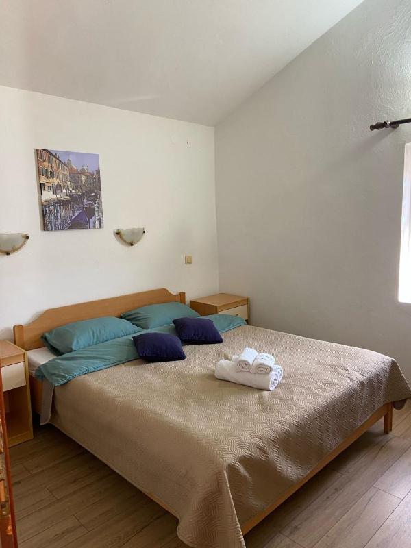 Two-Bedroom Apartment image 4