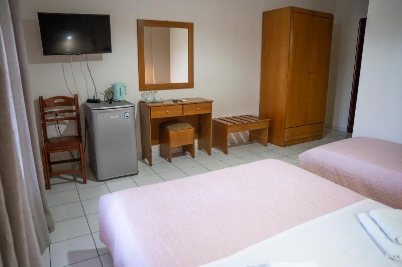 Triple Room with Meteora View image 3