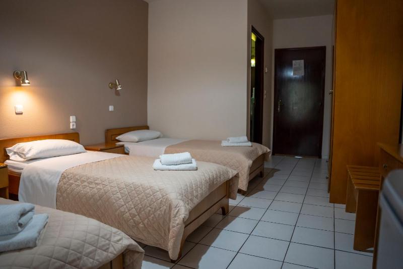Triple Room image 4