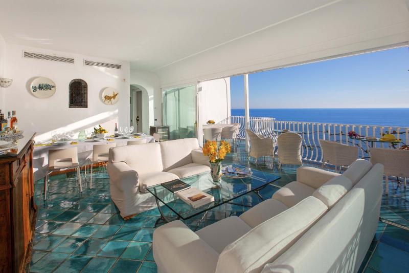 Amore Rentals - Villa Le Sirene - image 32