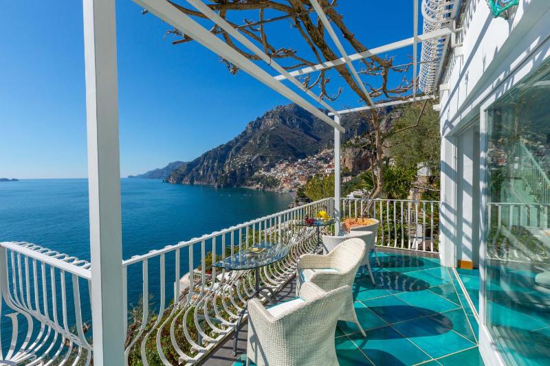 Amore Rentals - Villa Le Sirene - image 20