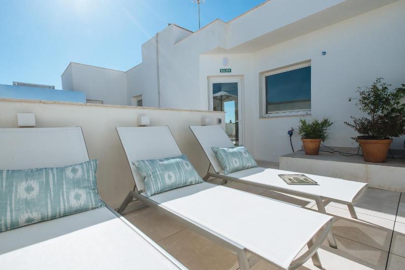 Sercotel Sevilla Guadalquivir Suites - image 13