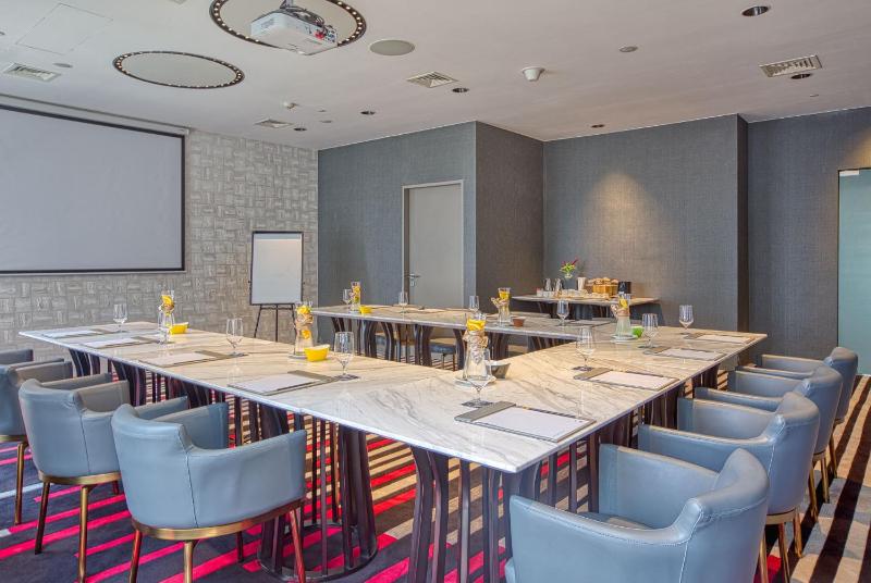 MADR Excellence at Novotel Acqua Manila - image 11
