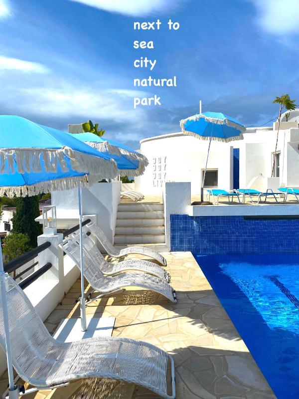 JoyJoyJoy casa Joy a Design-Ecolicious Boutique Beach House - image 1